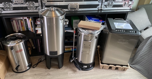 The complete micro brewery set